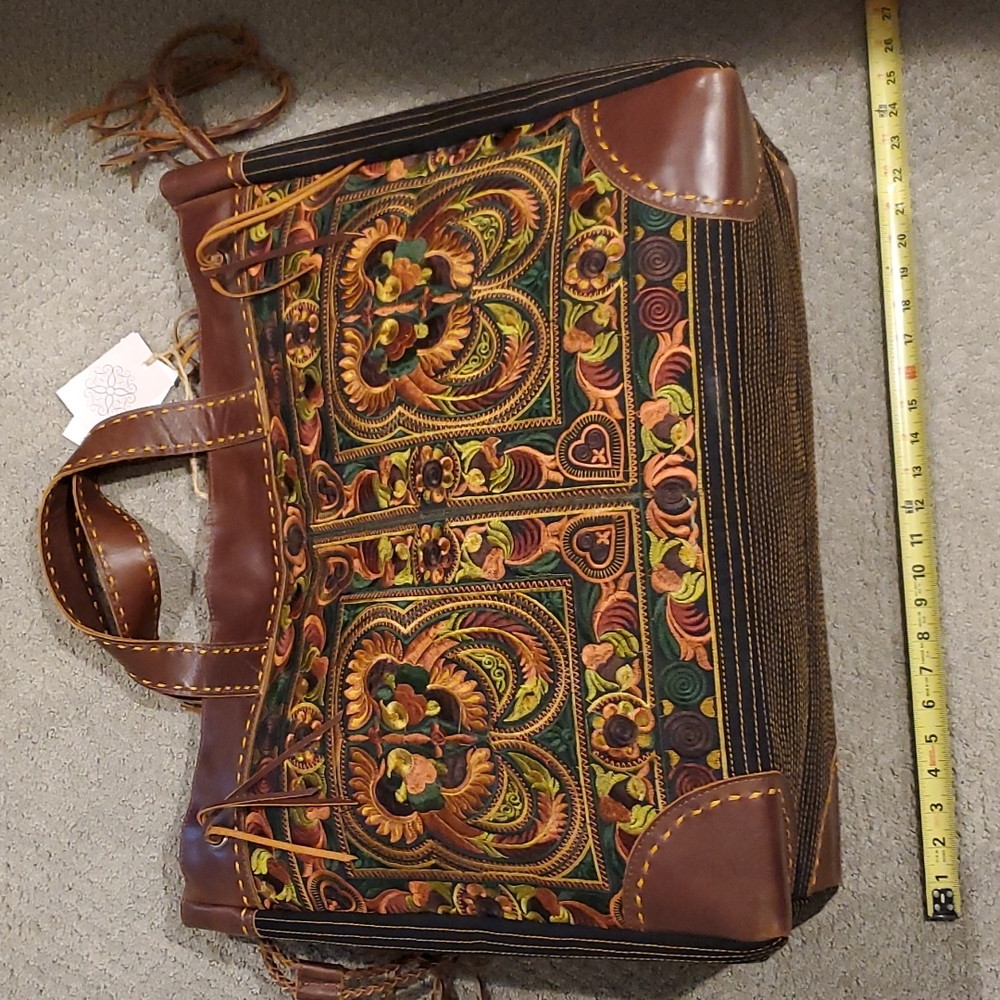 NEW TRAVEL BAG VERY LARGE, handmade, embroidered leather bag.WITH TAGS